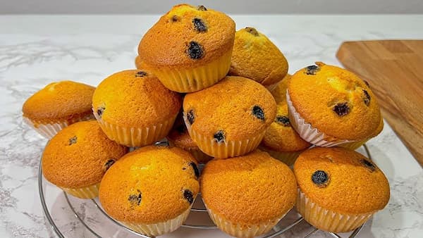 تصویر 1 از قیمت کیک کشمشی دوقلو نظری + خرید باور نکردنی